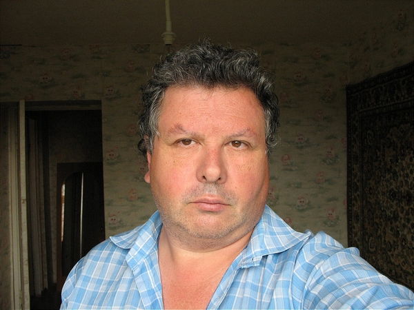 Евгений Голов