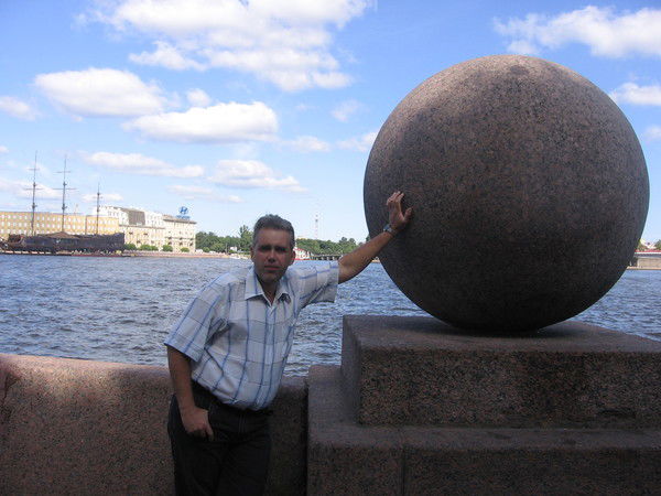 Александр Суслов