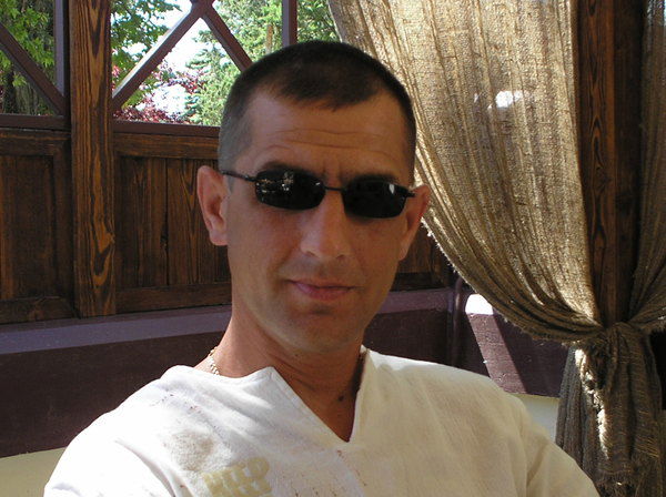 Александр Белоух