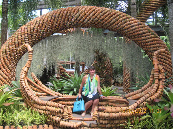 Елена Устинова