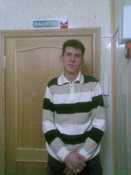 Денис Ханапин