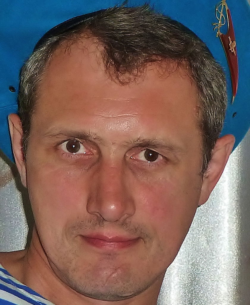 Анвар Харисов