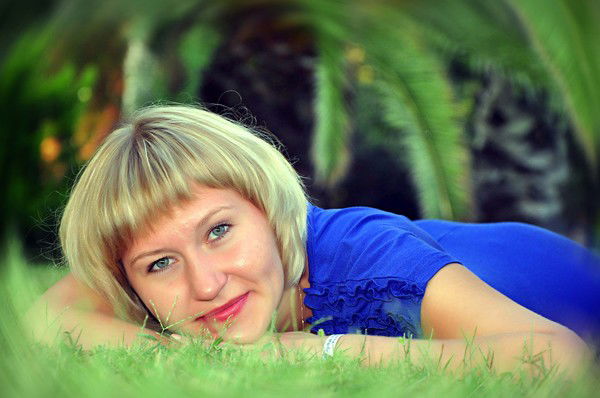 Оленька Белозерова