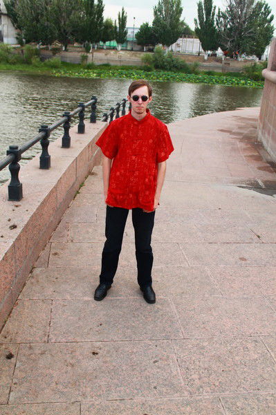 Антон Докучаев