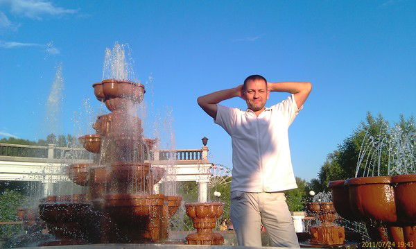 Андрей Серухин