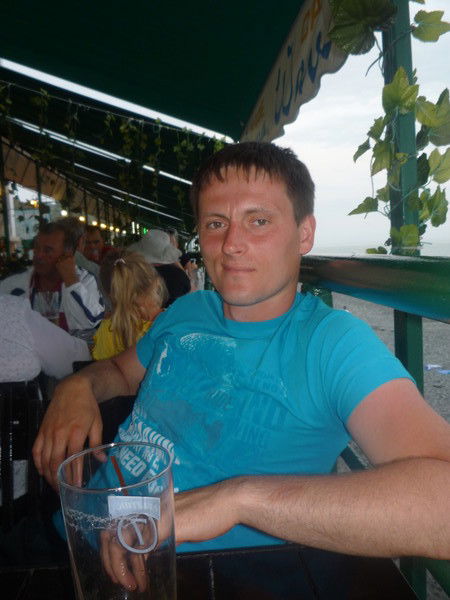 Артём Глухов