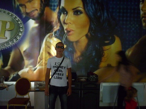 Денис Сандяров