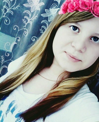 Юлия Комарова