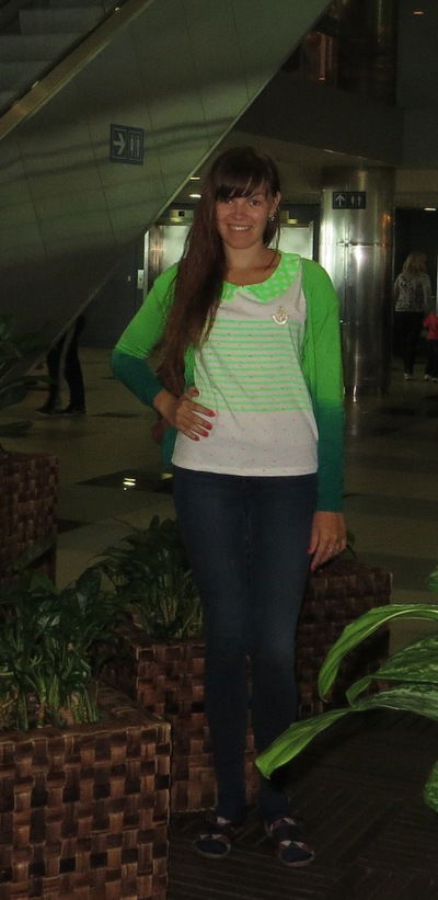 Наташа Будлянская