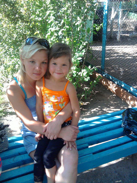 Анастасия Тен