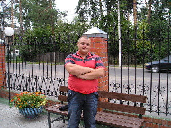 Дмитрий Макеев