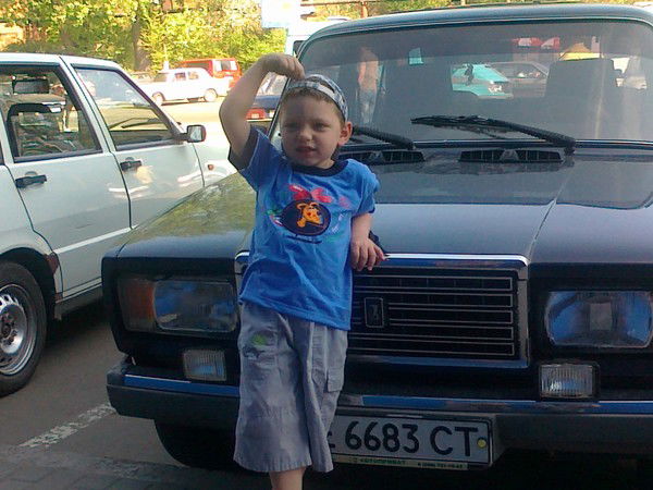 Богдан Волков