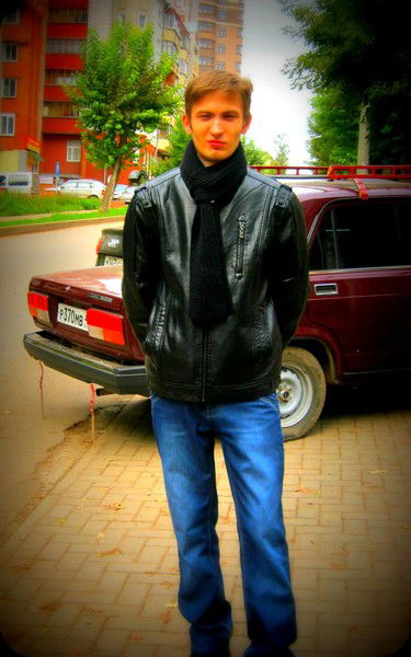 Александр Валерьевич