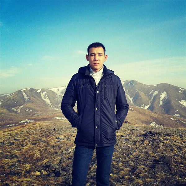 Алмаз Такеев