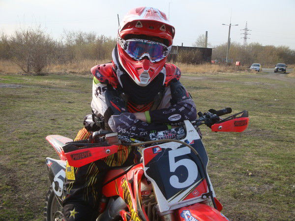 Дмитрий Лысенко