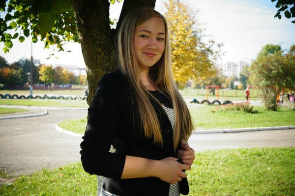 Настя Авижень