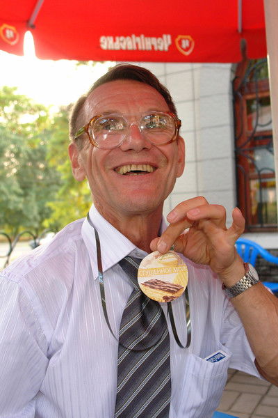 Юрий Плугатаренко