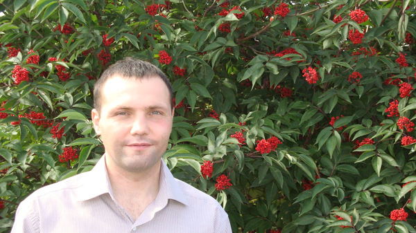 Денис Окладников