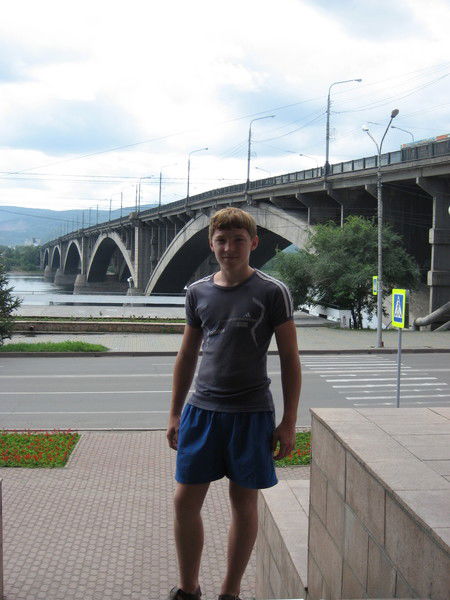 Александр Фролов