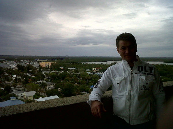 Игорь Устинович