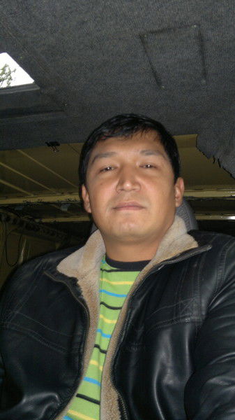 Надир Аскаров