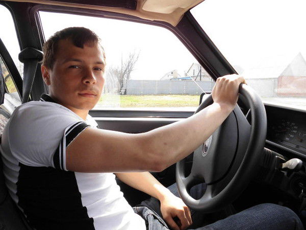 Николай Николаев