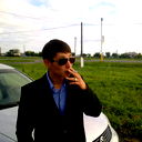 Алишер Ахметбек