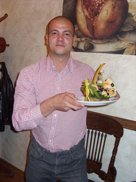 Руслан Валиев