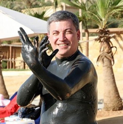 Александр Волков