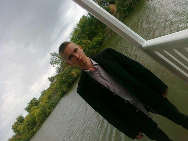 Александр Владимирович