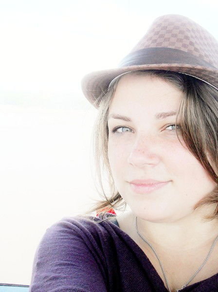 Аня Павлюченко