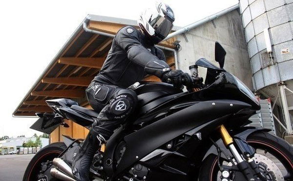 Ерлик Базарханов