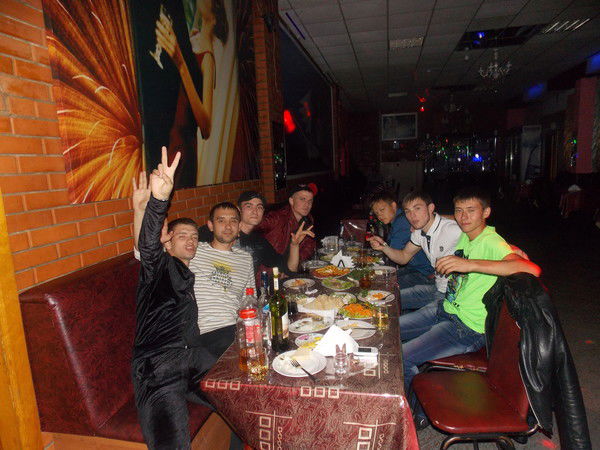 Антон Пахомов