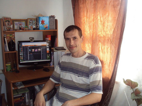 Максим Дудин