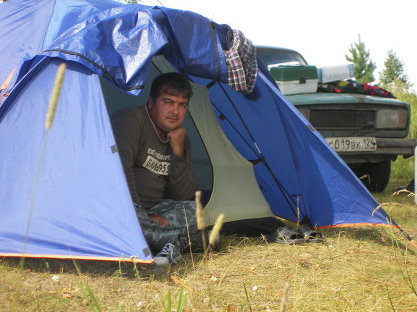 Женя Тарханов