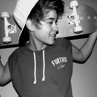 Данил Небунов