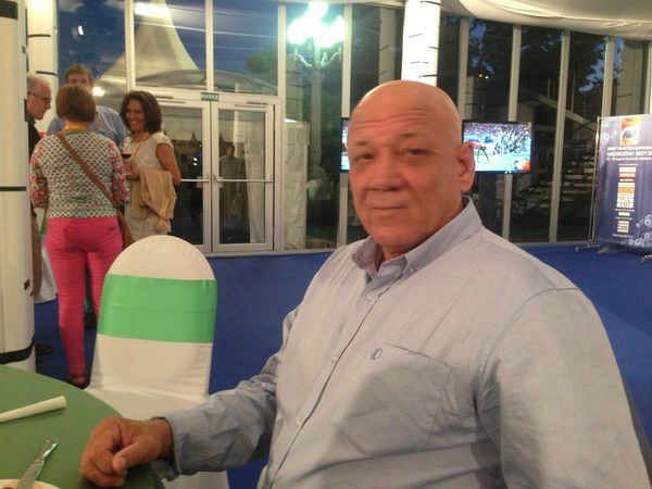 Валерий Добрянский