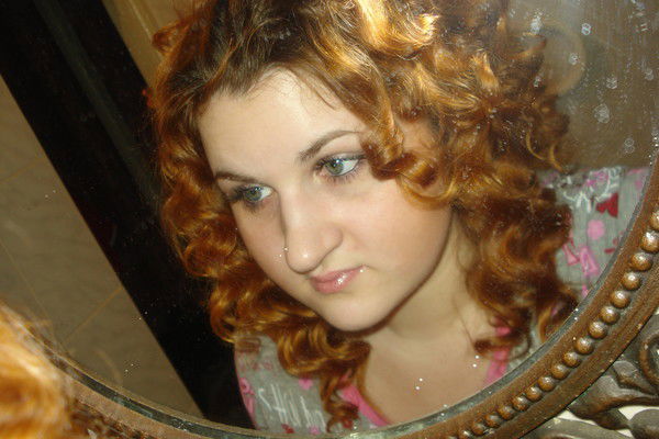 Юля Карпачёва