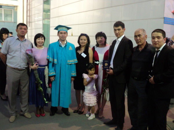 Лаззат Карабекова