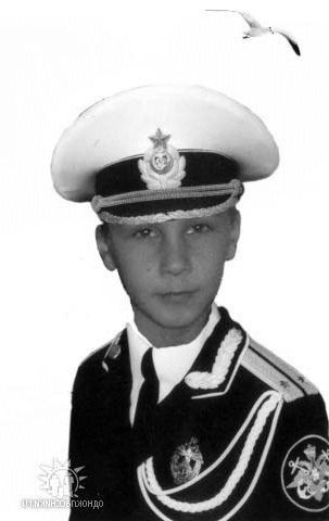 Антон Тумаков