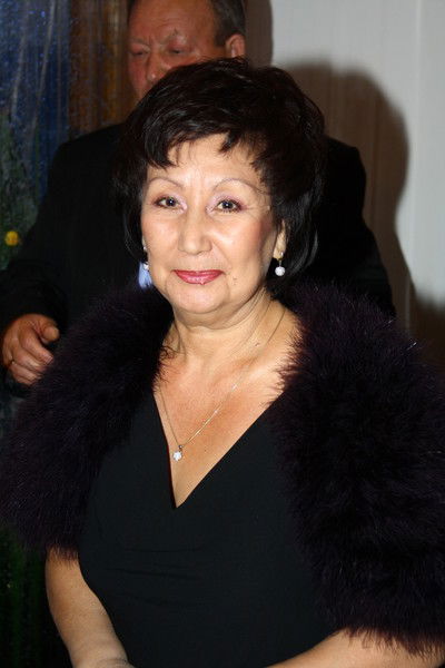 Алтын Сулейменова