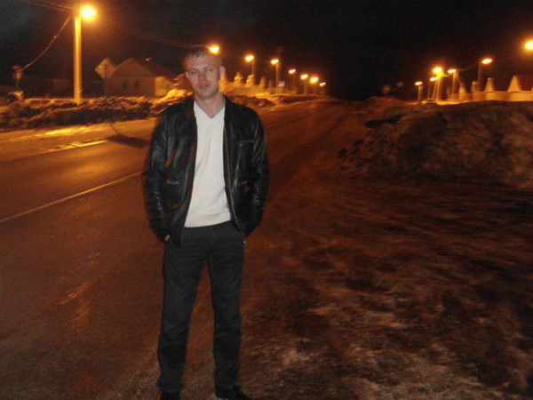 Михаил Антонов