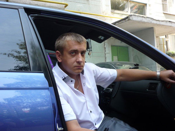 Роман Пахомов