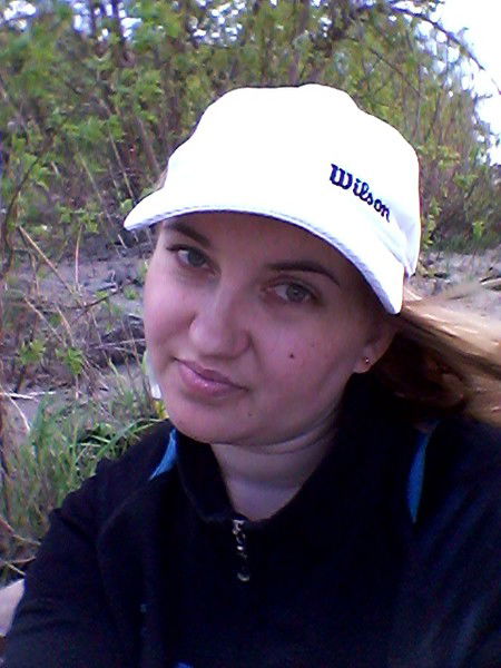 Анна Яценович