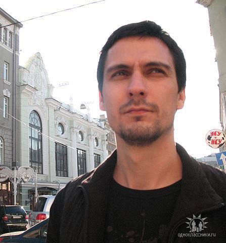 Дмитрий Мельников