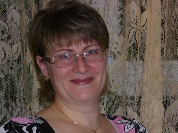 Елена Лучинина