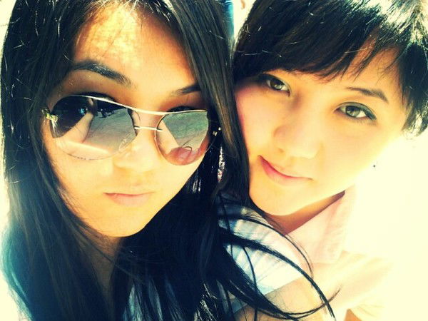 "эля" Kaparova(*_-)