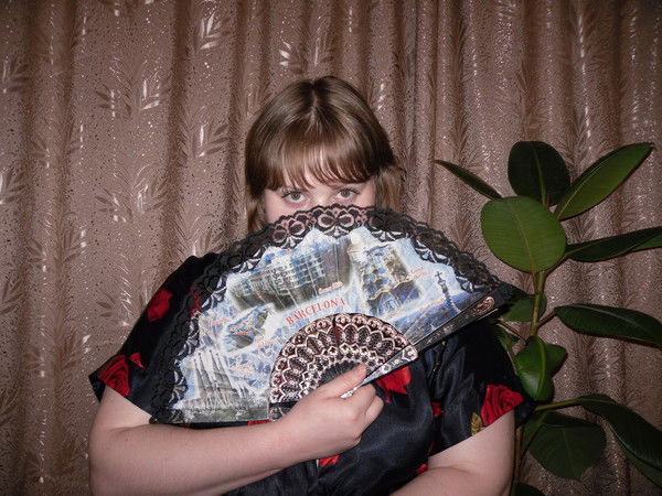 Анна Бесфамильная