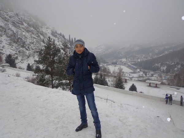 Уалихан Уажитов