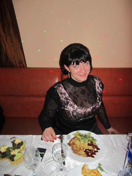 Лена Торопова